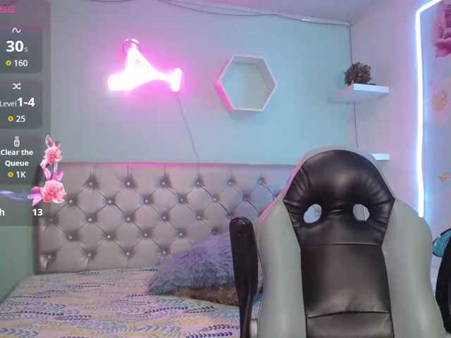 valeria-martinez19 live cam on BongaCams