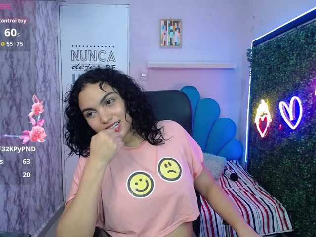 valeria-martinez19 live cam on BongaCams