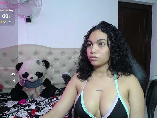 valeria-martinez19 live cam on BongaCams