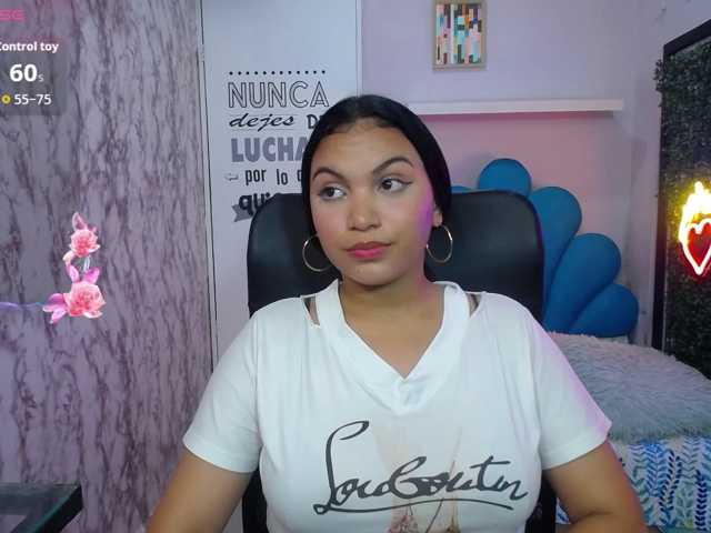 valeria-martinez19 live cam on BongaCams