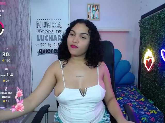 valeria-martinez19 live cam on BongaCams