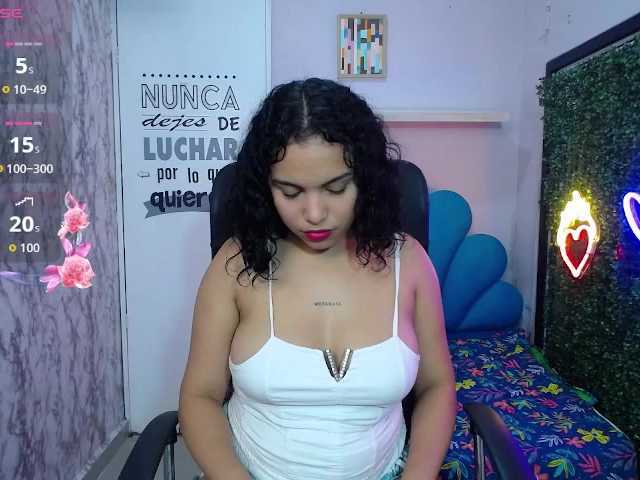 valeria-martinez19 live cam on BongaCams