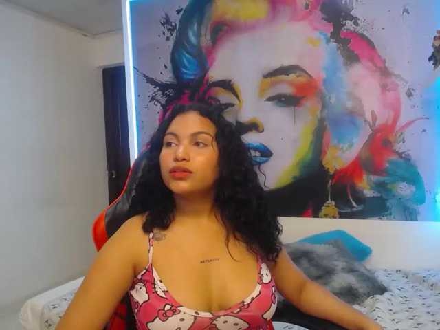 valeria-martinez19 live cam on BongaCams