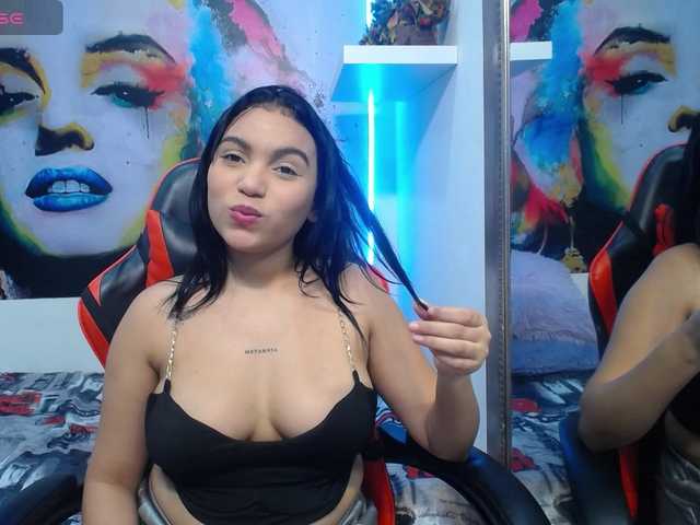 valeria-martinez19 live cam on BongaCams