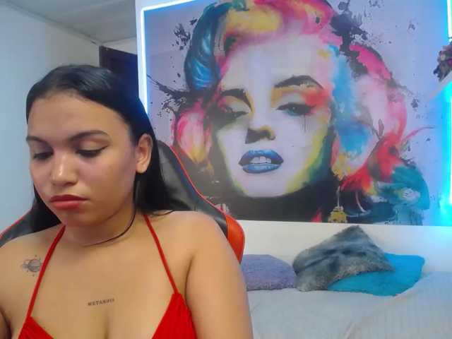 valeria-martinez19 live cam on BongaCams