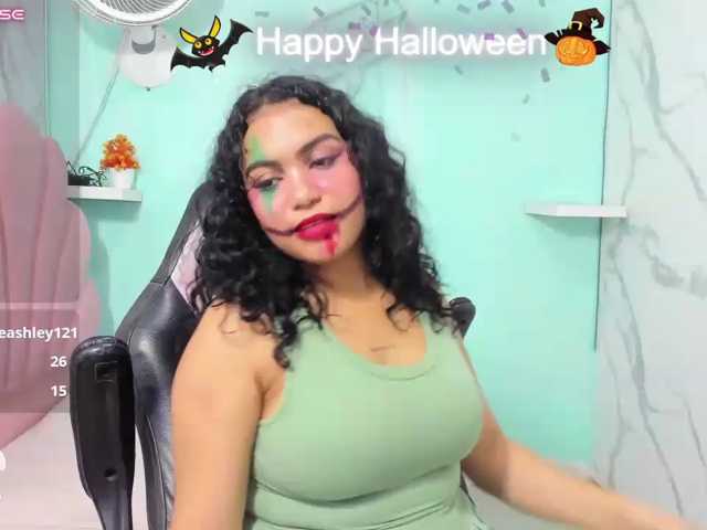 valeria-martinez19 live cam on BongaCams