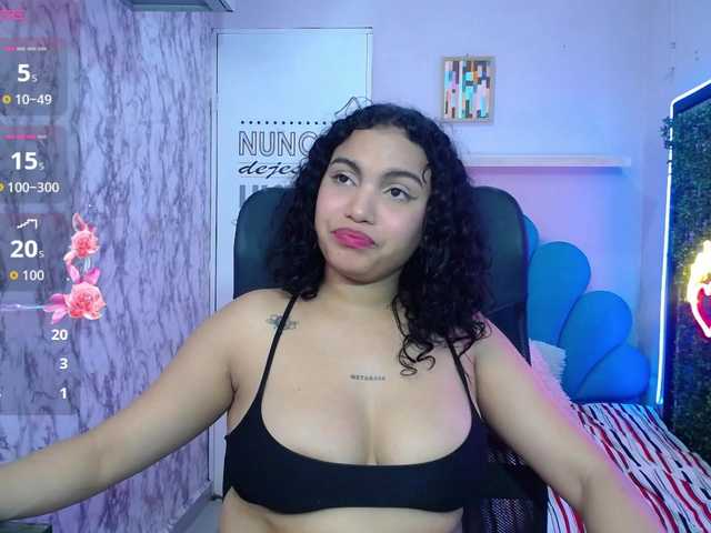 valeria-martinez19 live cam on BongaCams