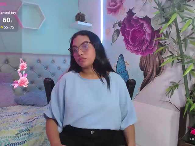 valeria-martinez19 live cam on BongaCams