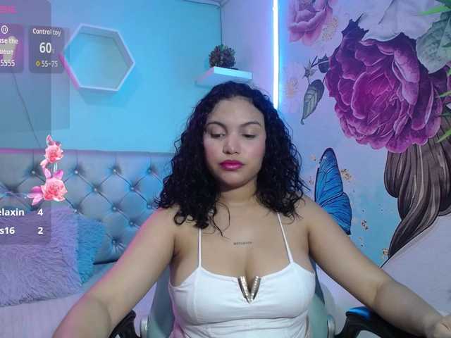 valeria-martinez19 live cam on BongaCams