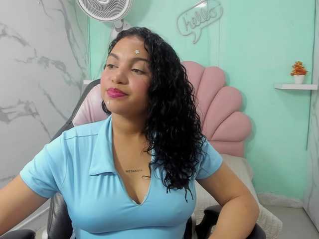 valeria-martinez19 live cam on BongaCams