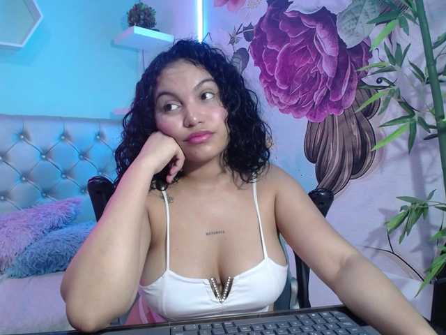 valeria-martinez19
