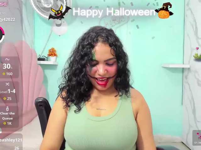 valeria-martinez19 live cam on BongaCams