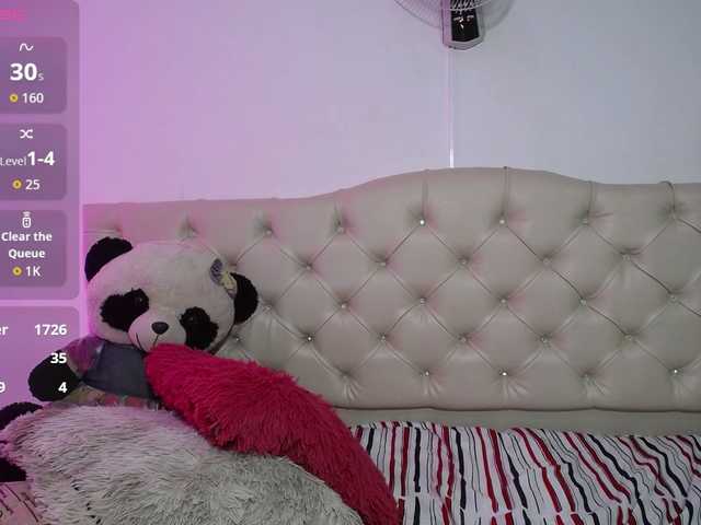 valeria-martinez19 live cam on BongaCams