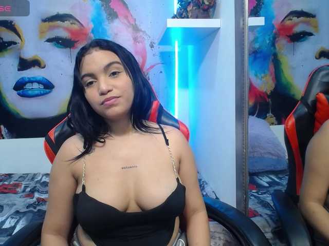 valeria-martinez19 live cam on BongaCams
