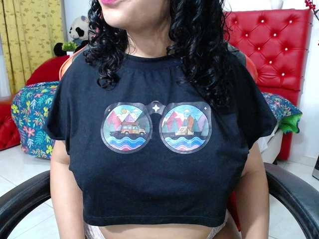 valeria-martinez19 live cam on BongaCams