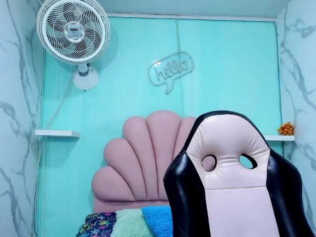 valeria-martinez19 live cam on BongaCams