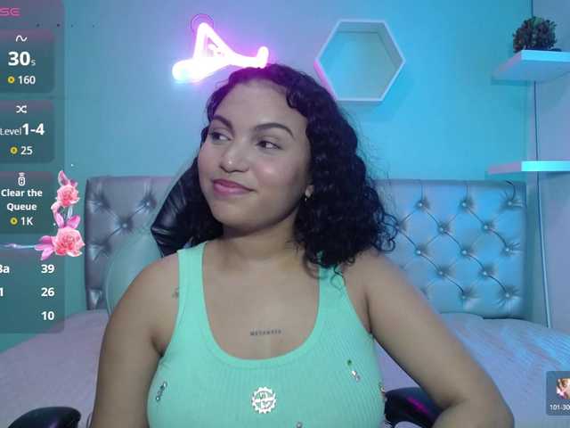 valeria-martinez19 live cam on BongaCams