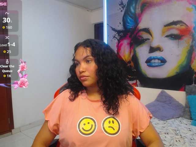 valeria-martinez19 live cam on BongaCams