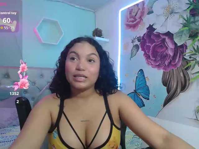 valeria-martinez19 live cam on BongaCams
