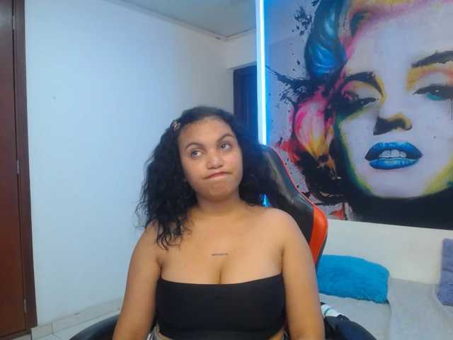 valeria-martinez19 live cam on BongaCams