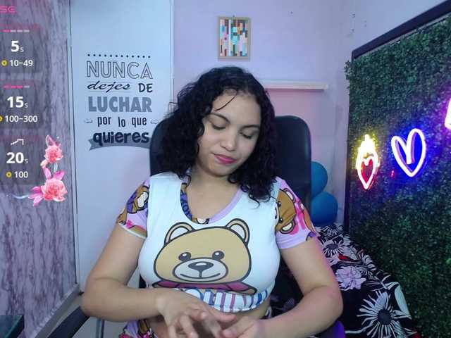 valeria-martinez19 live cam on BongaCams
