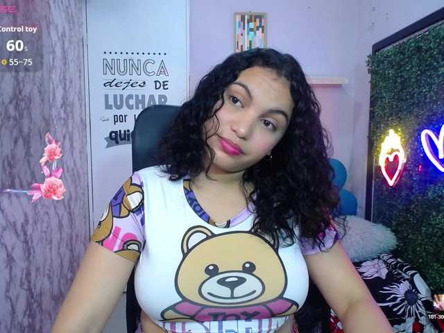 valeria-martinez19 live cam on BongaCams