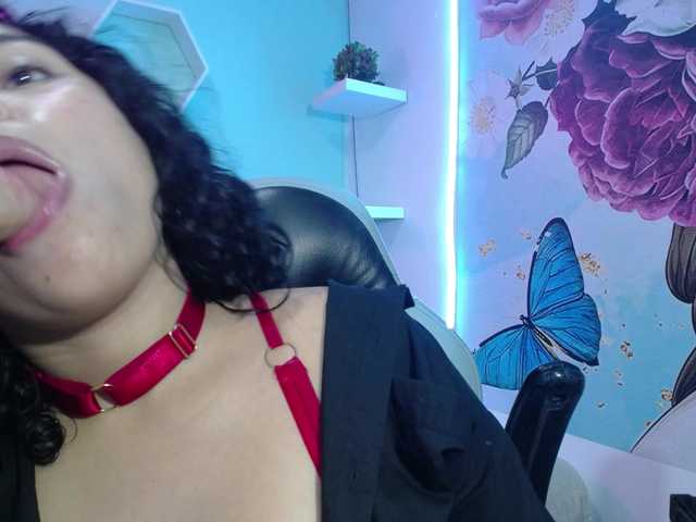 valeria-martinez19 live cam on BongaCams