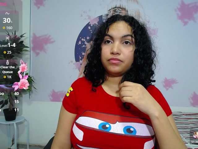 valeria-martinez19 live cam on BongaCams