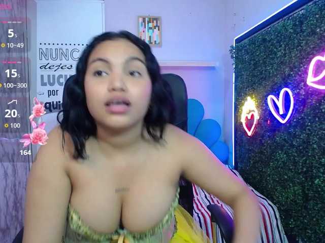 valeria-martinez19 live cam on BongaCams