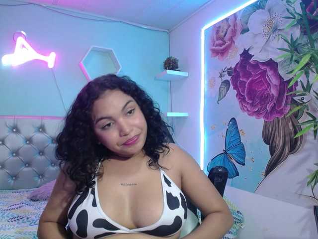 valeria-martinez19 live cam on BongaCams