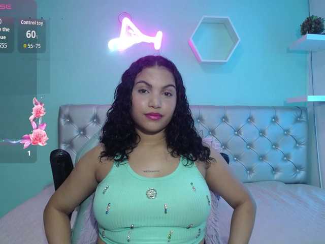 valeria-martinez19 live cam on BongaCams