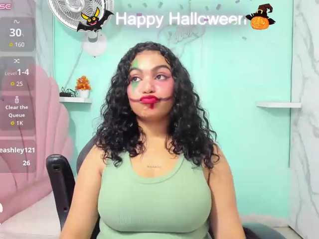 valeria-martinez19 live cam on BongaCams