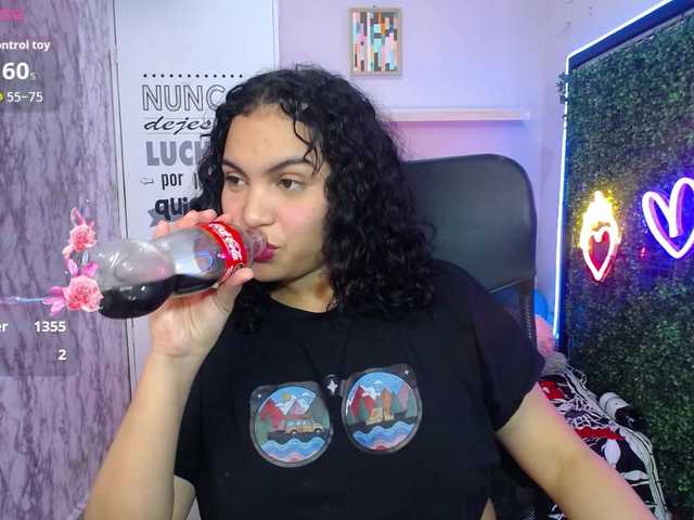 valeria-martinez19 live cam on BongaCams