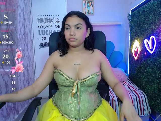 valeria-martinez19 live cam on BongaCams