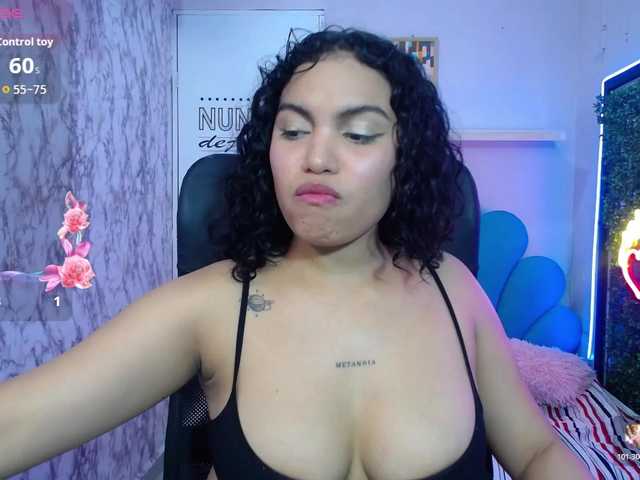 valeria-martinez19 live cam on BongaCams