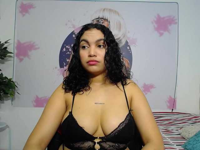 valeria-martinez19 live cam on BongaCams