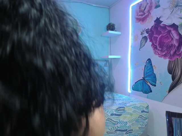 valeria-martinez19 live cam on BongaCams