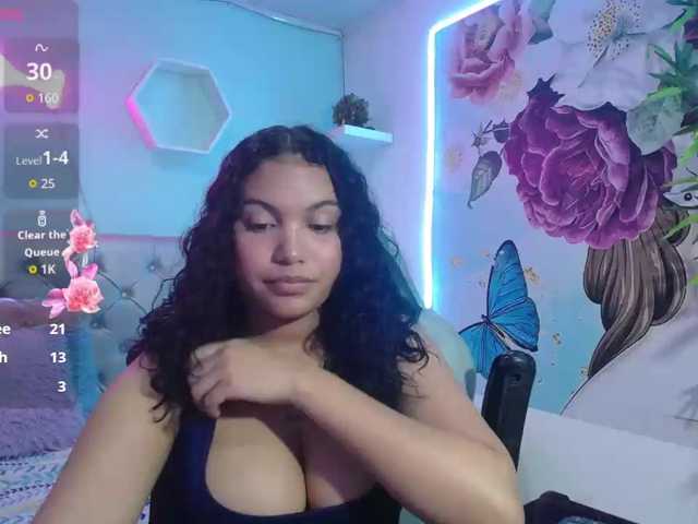 valeria-martinez19 live cam on BongaCams