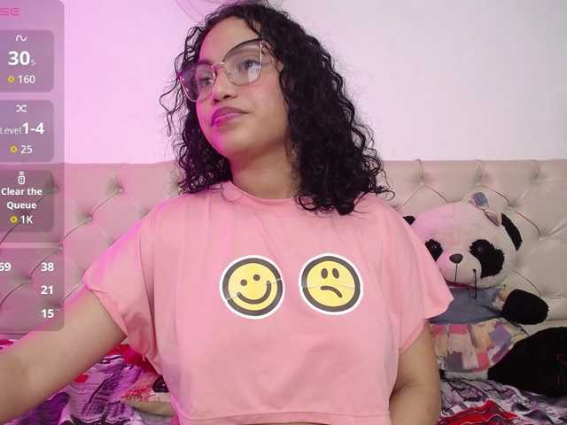 valeria-martinez19 live cam on BongaCams