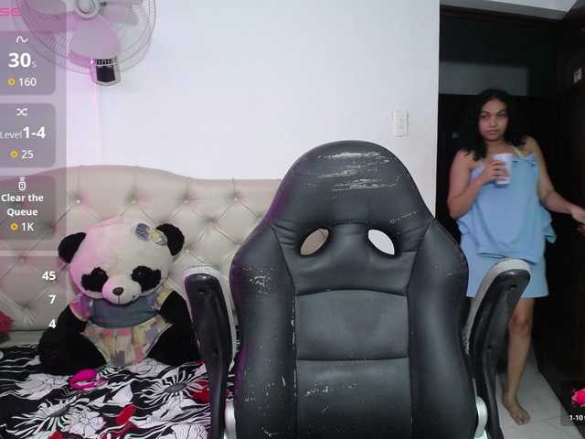 valeria-martinez19 live cam on BongaCams