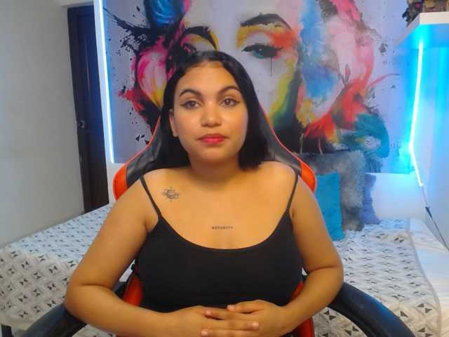 valeria-martinez19 live cam on BongaCams