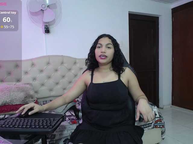 valeria-martinez19 live cam on BongaCams