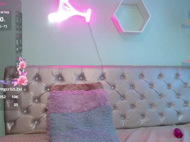 valeria-martinez19 live cam on BongaCams