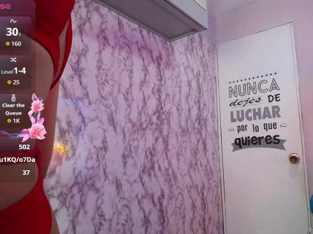 valeria-martinez19 live cam on BongaCams