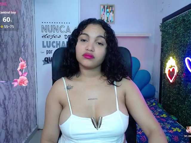 valeria-martinez19 live cam on BongaCams