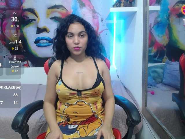 Valeria Martinez (Valeria-martinez19)