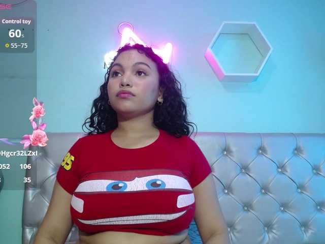 valeria-martinez19 live cam on BongaCams