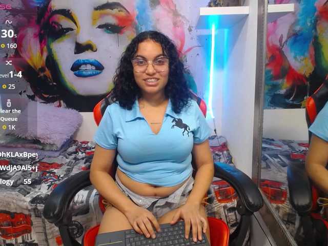 valeria-martinez19 live cam on BongaCams