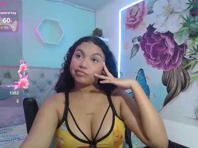 valeria-martinez19 live cam on BongaCams