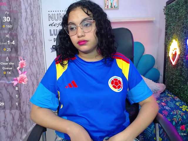 valeria-martinez19 live cam on BongaCams
